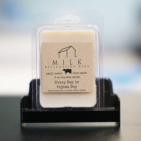 Tart/Melt Every Day is Pajama Day Milk Reclamation Barn