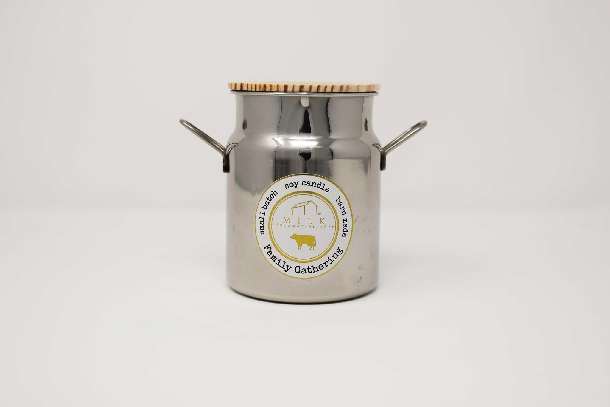 Stainless Milk Churn Family Gathering Milk Reclamation Barn