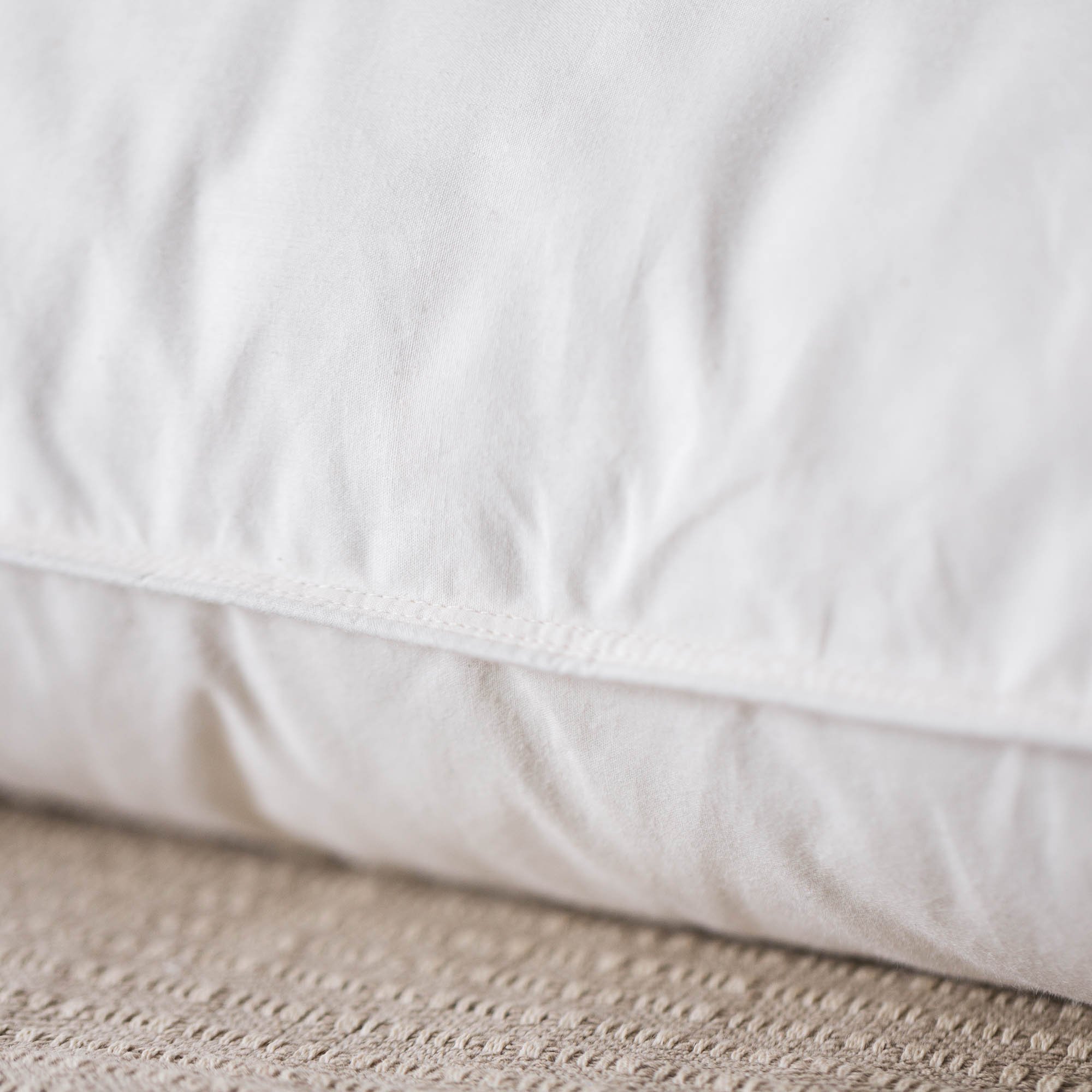 Z™ TRIPLELAYER™ DOWN PILLOW - King