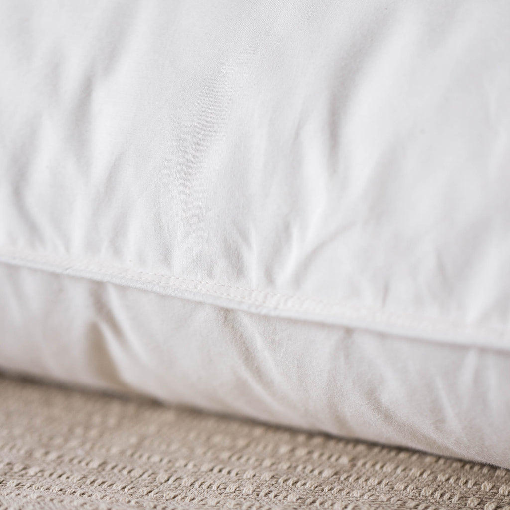 Z™ TRIPLELAYER™ DOWN PILLOW - Queen