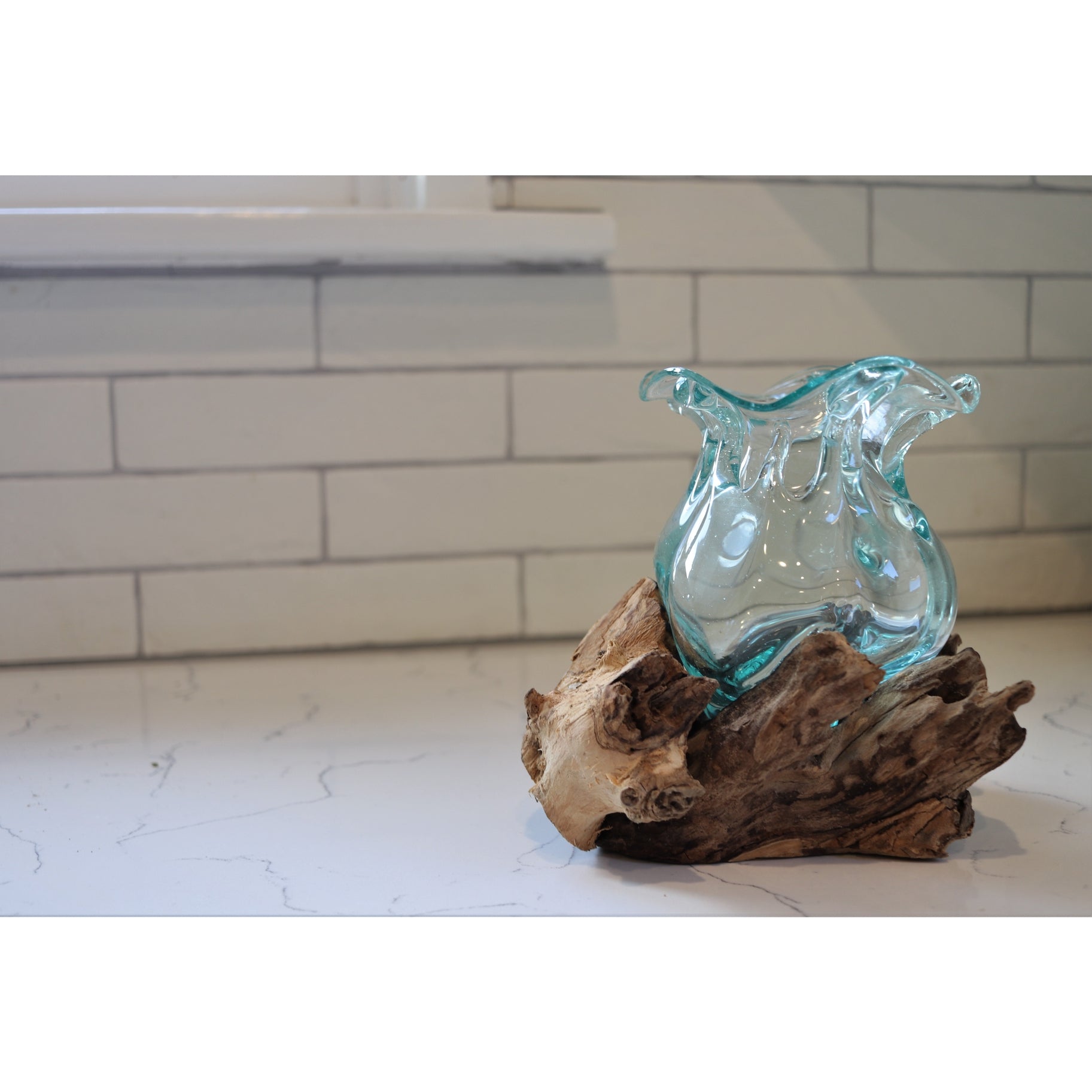 20cm Lotus Vessel on Gamal Wood Base