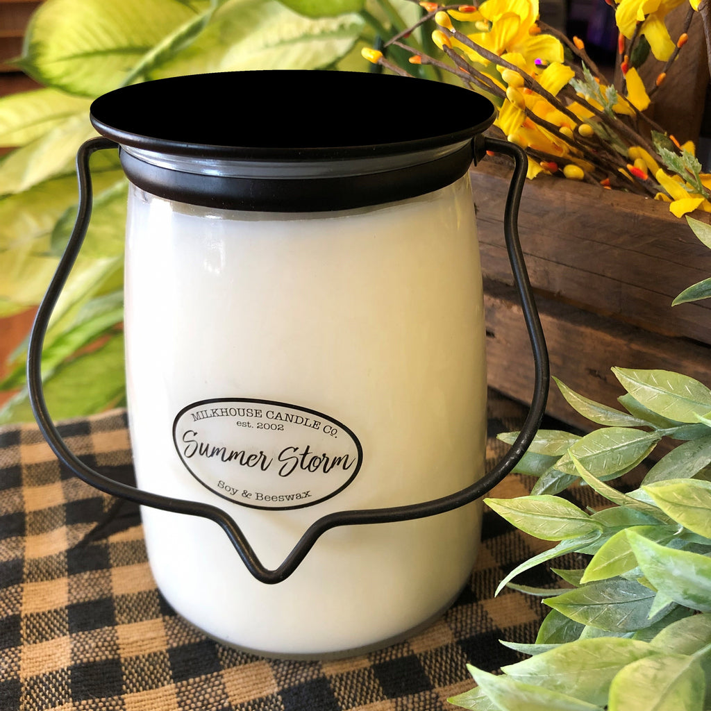 Milkhouse Candle Co: Summer Storm - 16oz